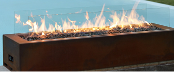 Trevligt med en eldstad utomhus 